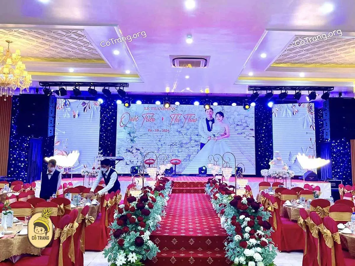 Phương Đông Palace - 130 Nguyễn Công Phương, Quảng Ngãi