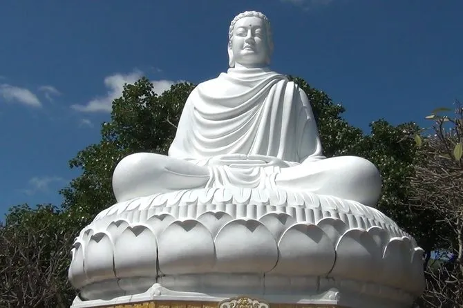 tour-hanh-huong-10-chua-vung-tau-tet-nguyen-dan8