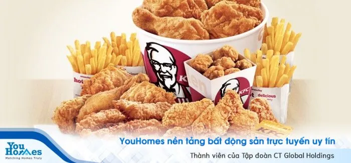 KFC tại Royal City phục vụ gà rán và đồ ăn nhanh
