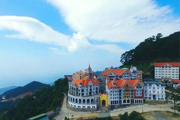 Venus Tam Đảo thiết kế như lâu đài châu Âu
