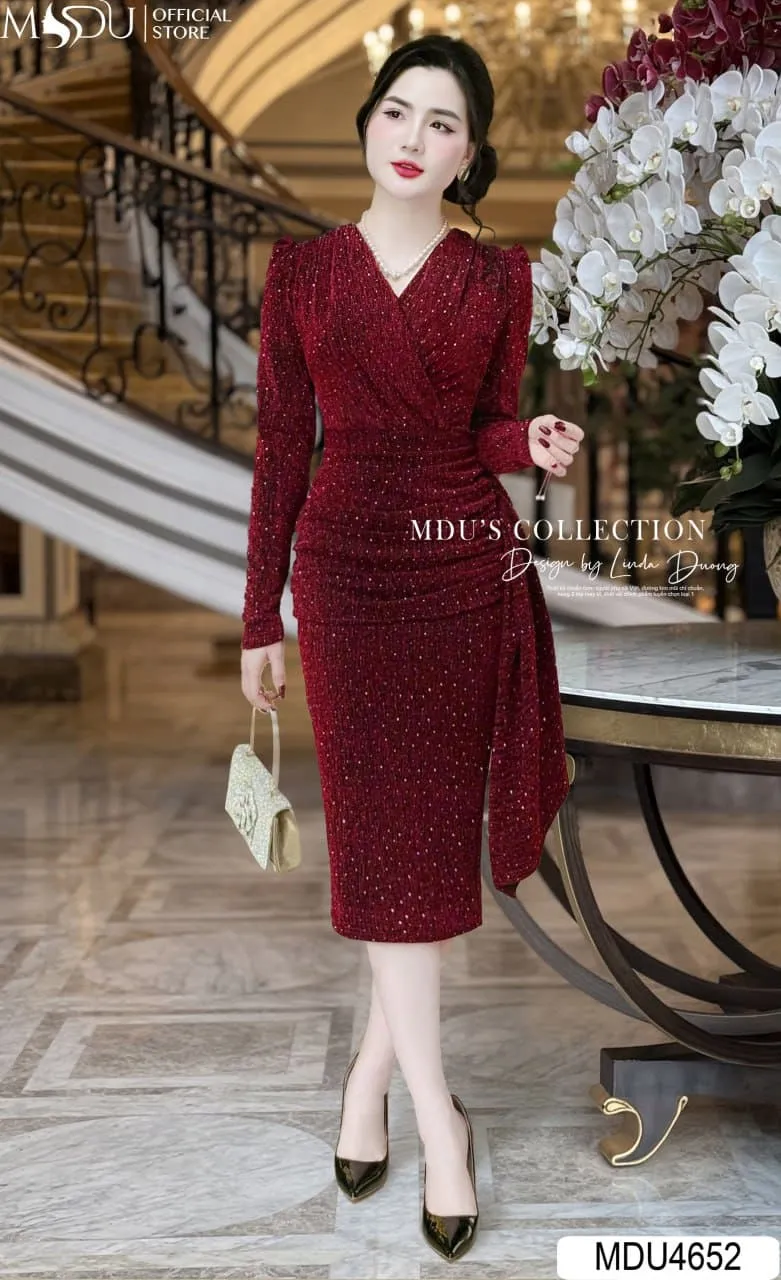 Các Kiểu Dáng Đầm Body Dự Tiệc Cưới Sang Trọng Đẹp Mê Hồn - Đầm Body Cổ Chữ V