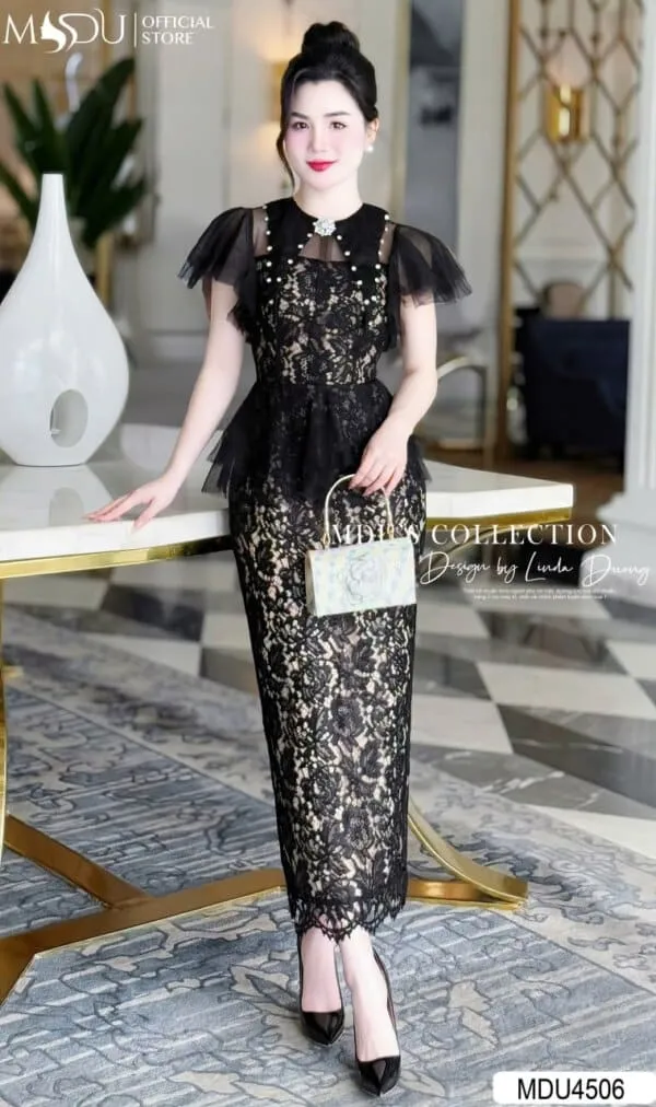 Phối Phụ Kiện Với Đầm Body Dự Tiệc Cưới Sang Trọng