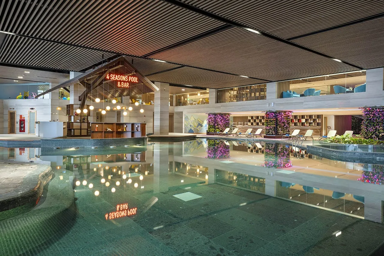 Flamingo Cát Bà Beach Resort