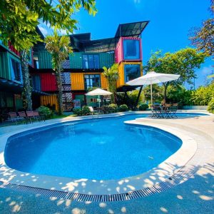 Khách Sạn Container Cửa Lò: Trải Nghiệm Độc Đáo Bên Bờ Biển