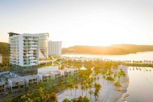 Khách Sạn Dragon: Thiên Đường Nghỉ Dưỡng Đẳng Cấp Tại [Địa Điểm Giả Định]