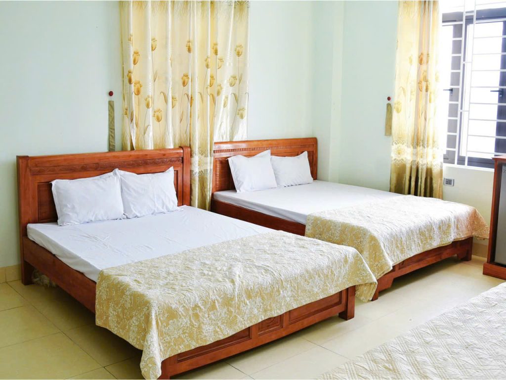 Khách Sạn Hoa Phượng Sầm Sơn: Điểm Dừng Chân Lý Tưởng Cho Kỳ Nghỉ Biển Thơ Mộng