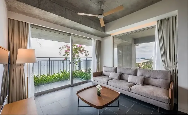 KhÃ¡ch sáº¡n view biá»ƒn ÄÃ  Náºµng