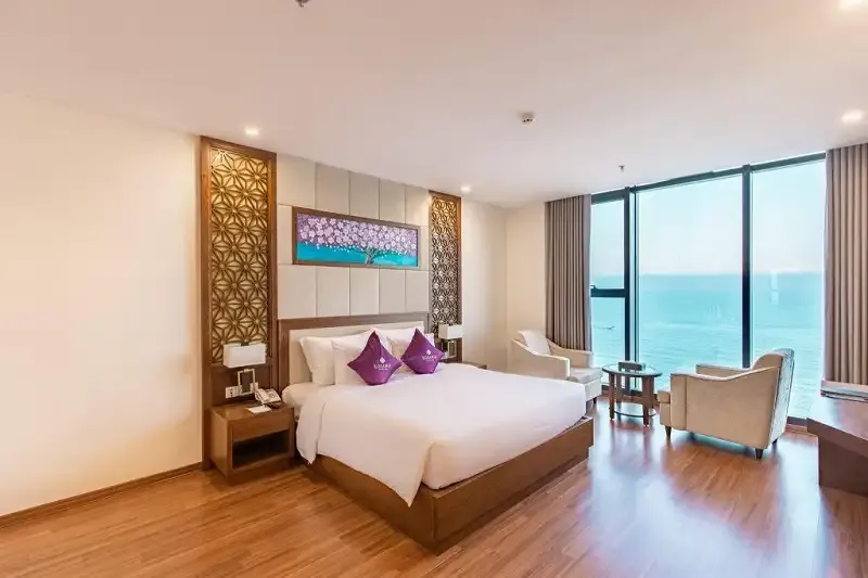 KhÃ¡ch sáº¡n view biá»ƒn ÄÃ  Náºµng