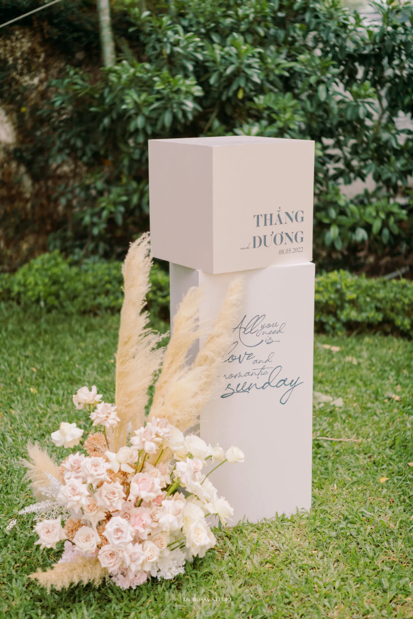 The Secret Garden tại Elegant Suites Westlake