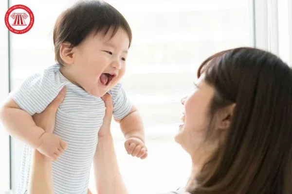 Mẫu đơn xin nghỉ dưỡng sức sau sinh 2026 mới nhất hiện nay? Mức hưởng nghỉ dưỡng sức, phục hồi sức khỏe sau khi sinh mới nhất hiện nay là bao nhiêu tiền?