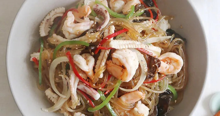 Miến trộn hải sản