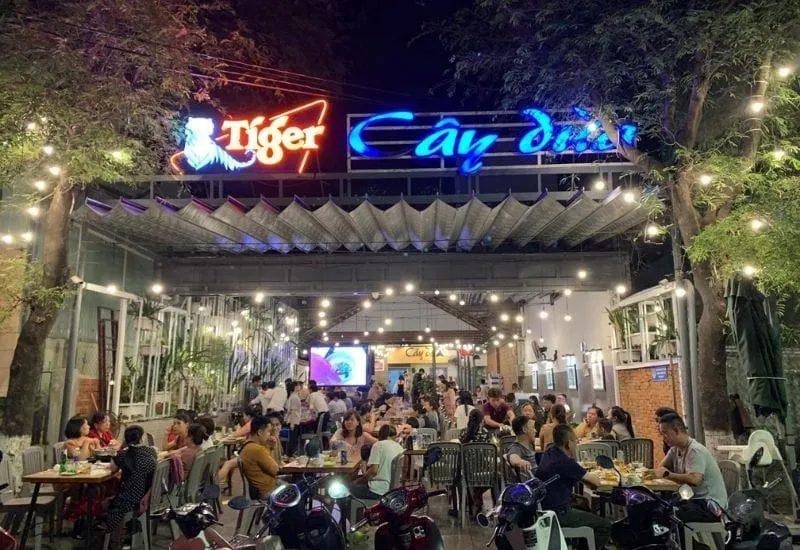 Nhà hàng hải sản Cây Dừa, hải sản tươi sống