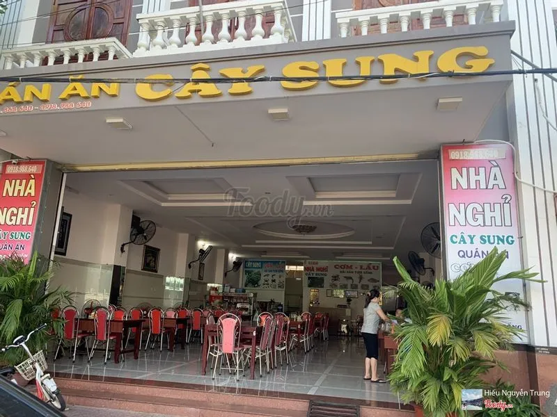 Quán Cây Sung Long Hải với không gian rộng rãi