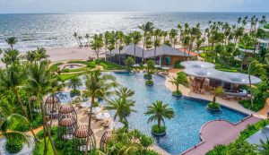 Sự Khác Biệt Giữa Khách Sạn Và Resort: Lựa Chọn Nào Cho Kỳ Nghỉ Của Bạn?