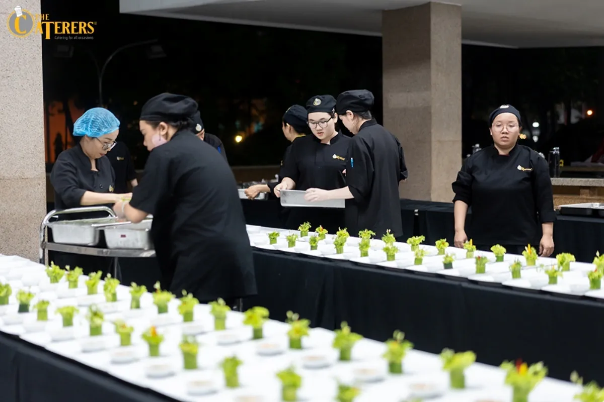thực đơn tiệc cưới tại nhà cùng The Caterers