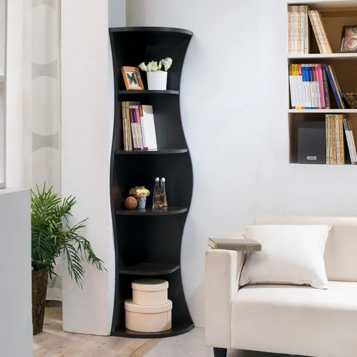 Thiết kế kệ để góc tường uốn lượn mềm mại
